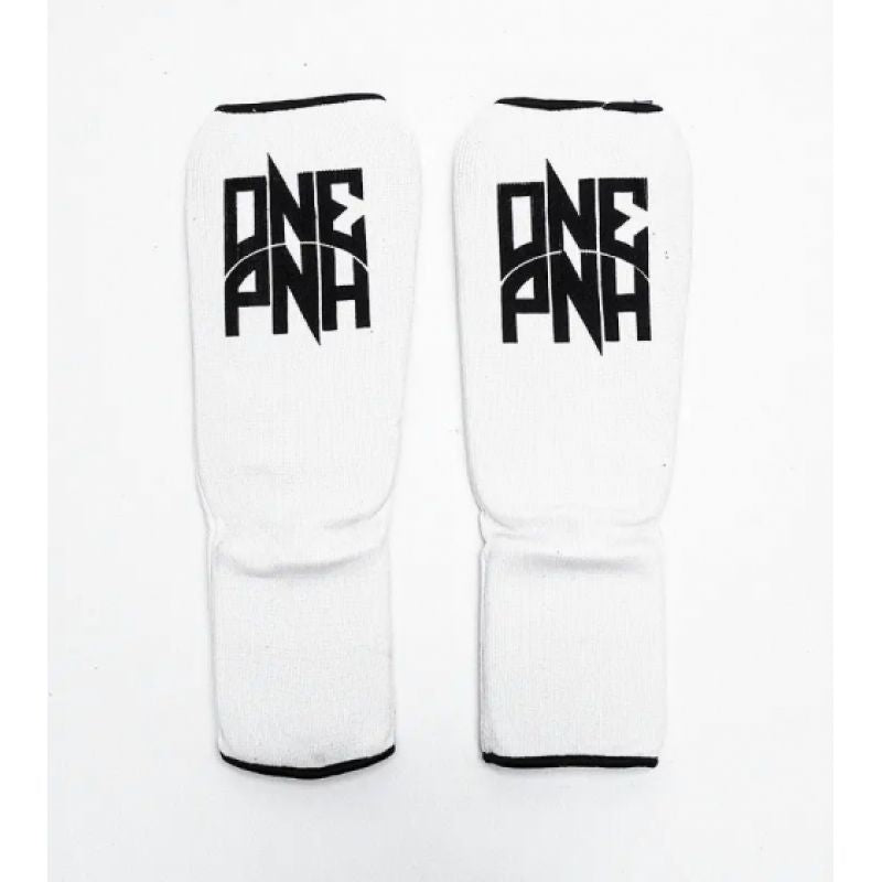 MASTERS FIGHT EQUIPMENT Flexible shin guards NS-B1 "ONE PUNCH" fekete védőfelszerelés 081256-01M