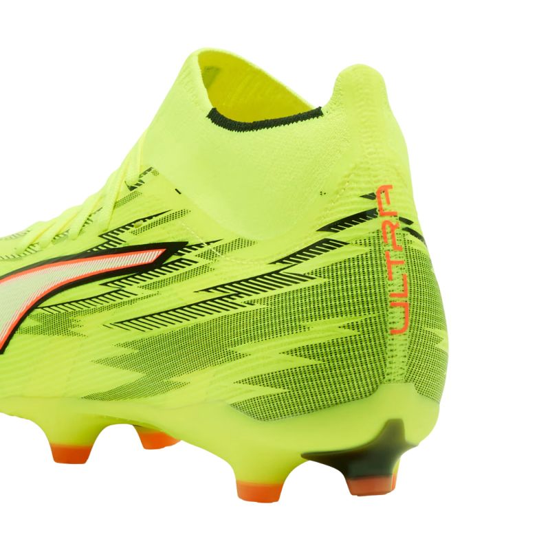 Puma Ultra 6 Match+ FG/AG 108702 01 football boots focicipő
