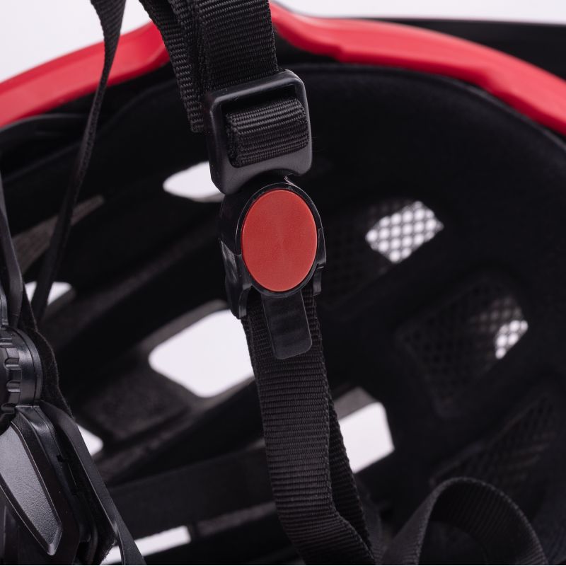 Radvik slag helmet fekete helmets, protectors and knee pads