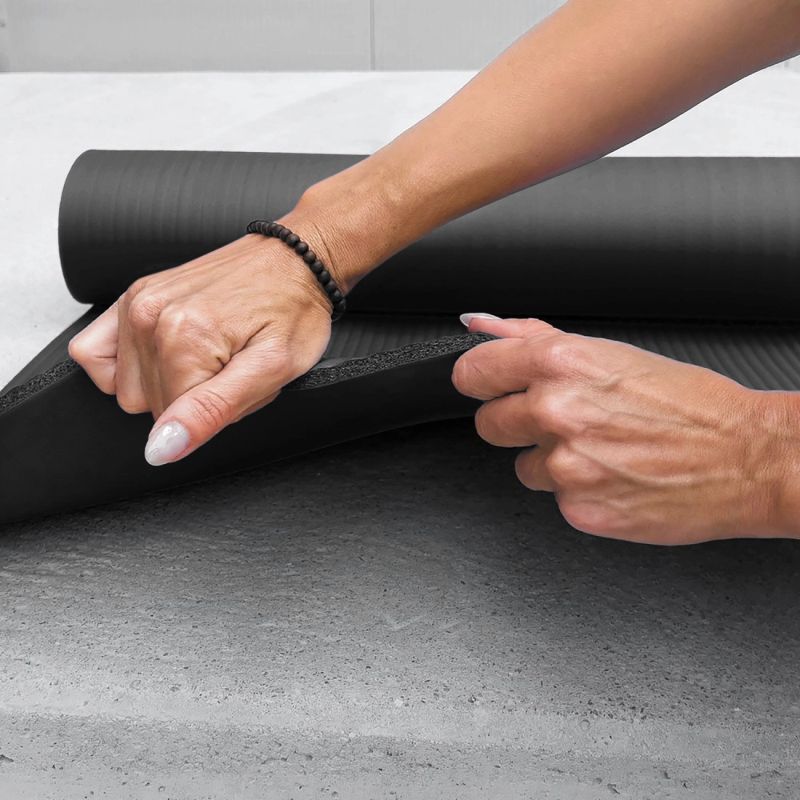 Wozinsky WNSP-15C Exercise Mat 183 x 61 x 1.5 cm Thick Gymnastics Mat for Yoga and Fitness - Black fekete jóga matrac 304004-208170