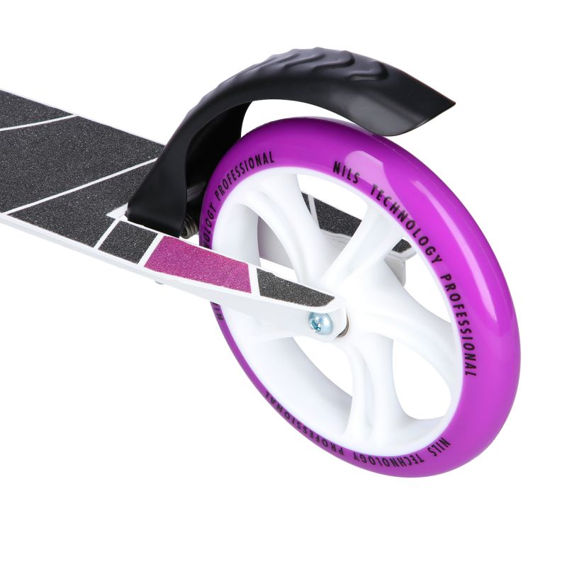HM0180 Nils Extreme scooter lila roller