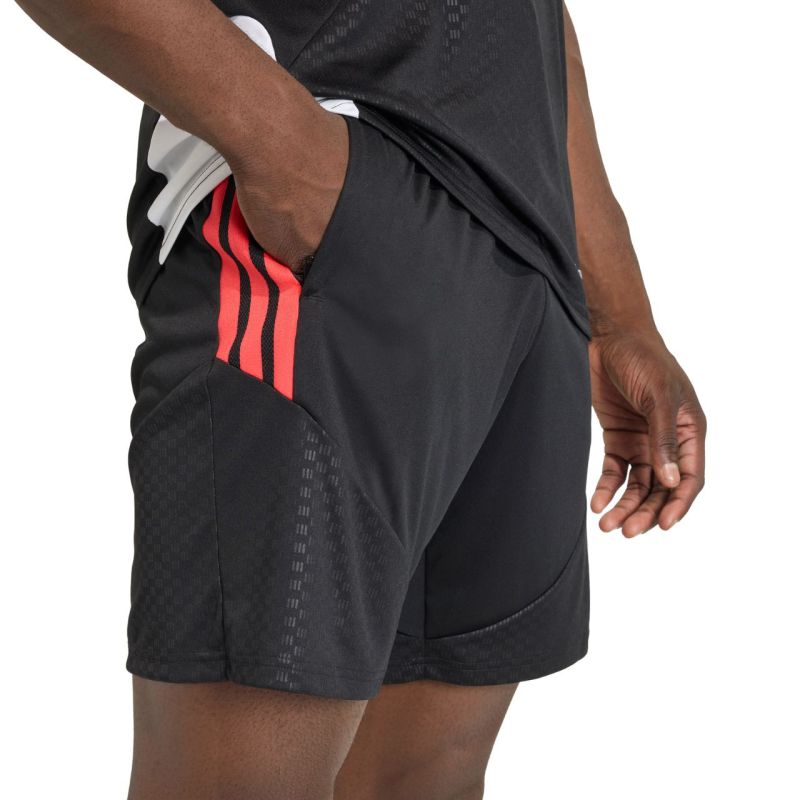 Adidas Men's Tiro 26 Competition Training Black fekete férfi rövidnadrág KA7635