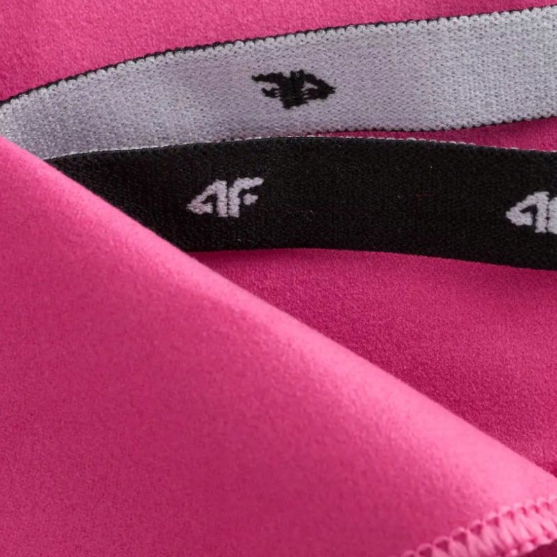 4F Towel U074 65x90 cm pink 54S rózsaszín törölköző 4FWSS26ATOWU07454S