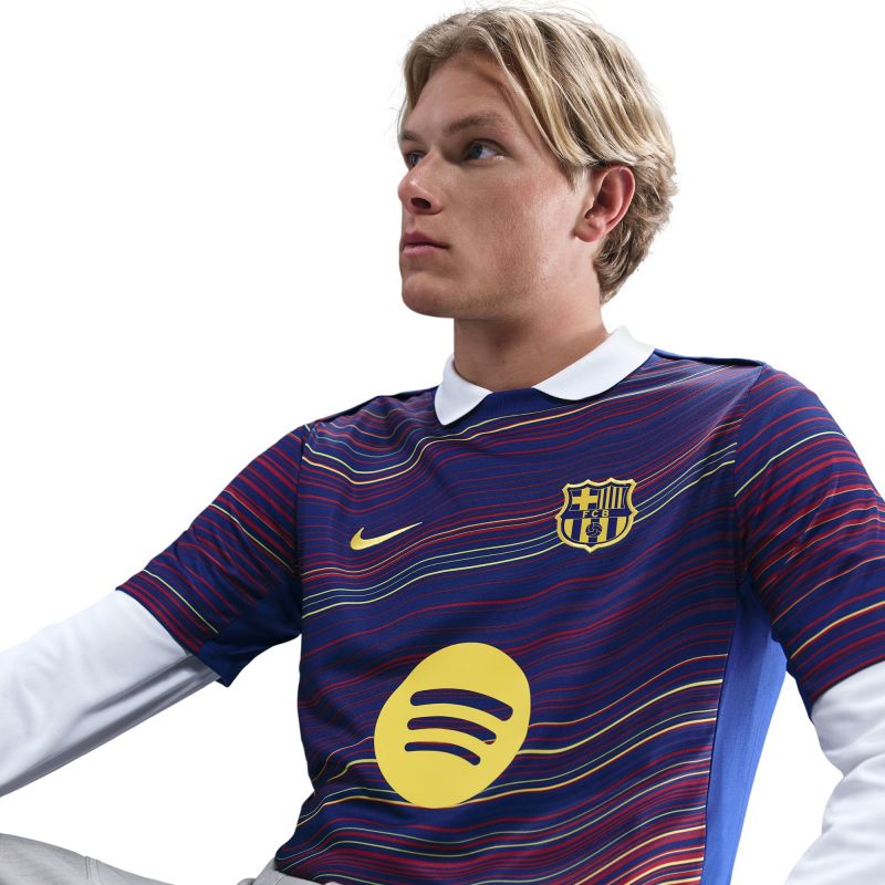 Nike FC Barcelona Academy Pro Home Pre-Match Shirt HJ7142-456 Ruházat