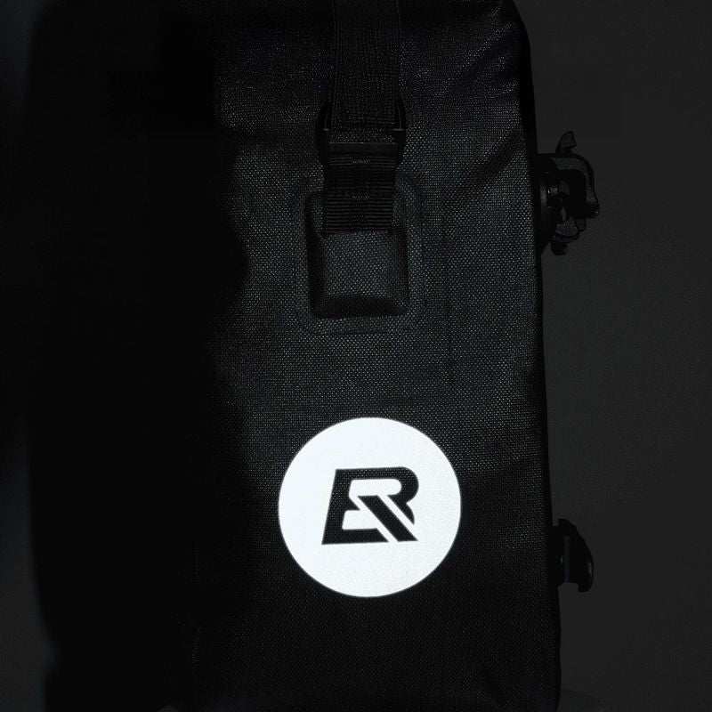 Rockbros AS-003-1BK waterproof bicycle bag with shoulder strap, front/rear mounting, 10-14l - black czarny kiegészítő -203522