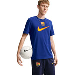 Nike FC Barcelona Swoosh Men's T-Shirt kék ruházat IQ5042455