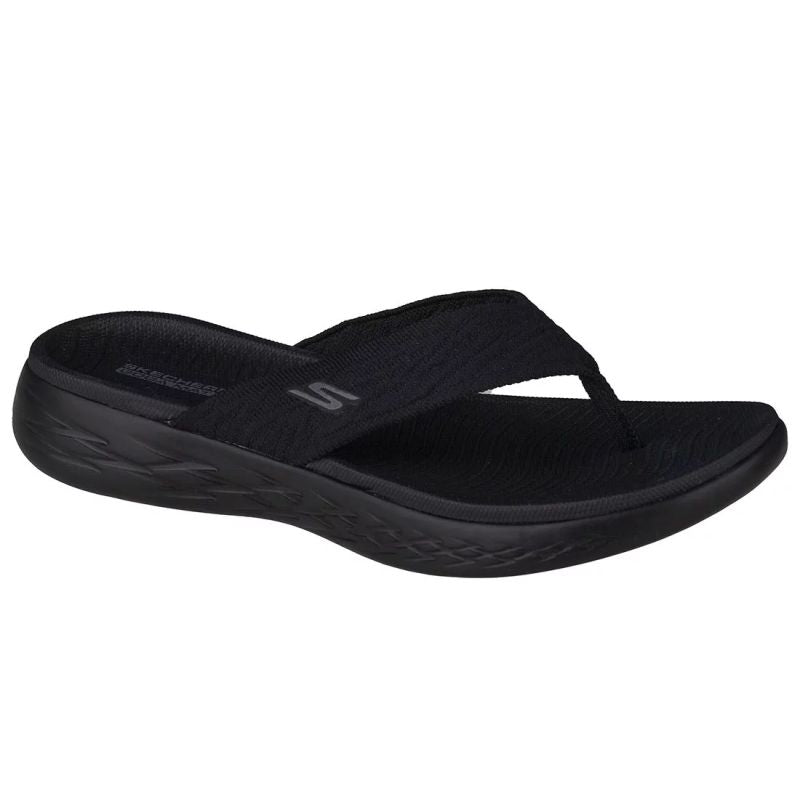 Skechers On The Go 600 Sunny Black fekete utcai cipő 140037-BBK