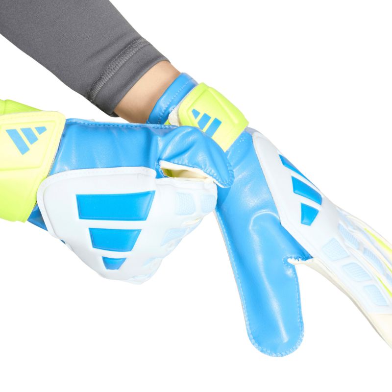 adidas Predator Training Kids' Goalkeeper Gloves White, Yellow, and Blue KA7793 kék kapuskesztyű