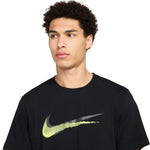 Nike Sportswear Men's T-Shirt fekete ruházat HQ8092010