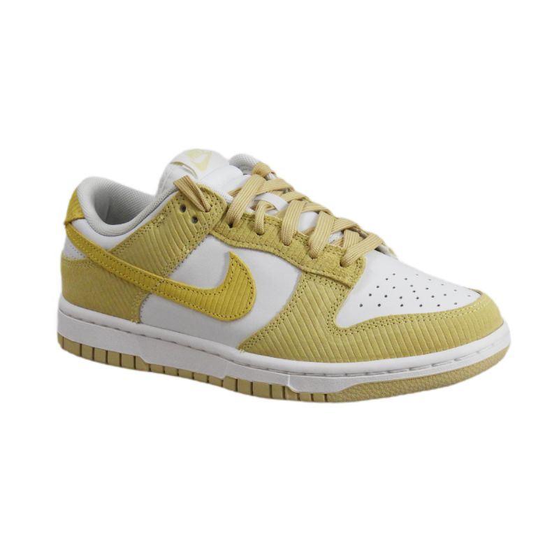 Women's Nike Wmns Dunk Low sneakers - FN7167-700 utcai cipő