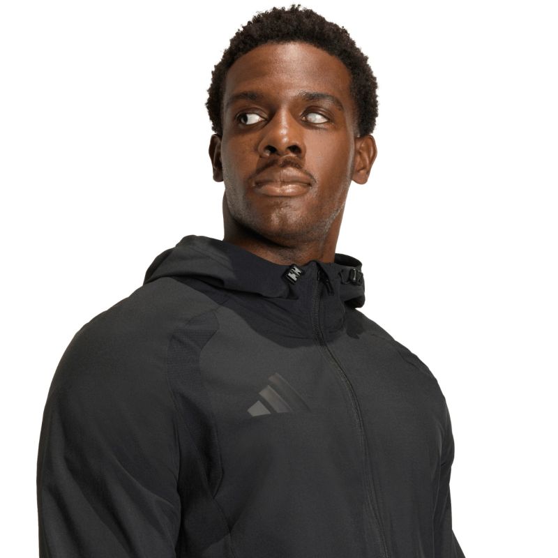 Men's adidas Tiro 26 Travel Windbreaker JM5539 fekete kabát