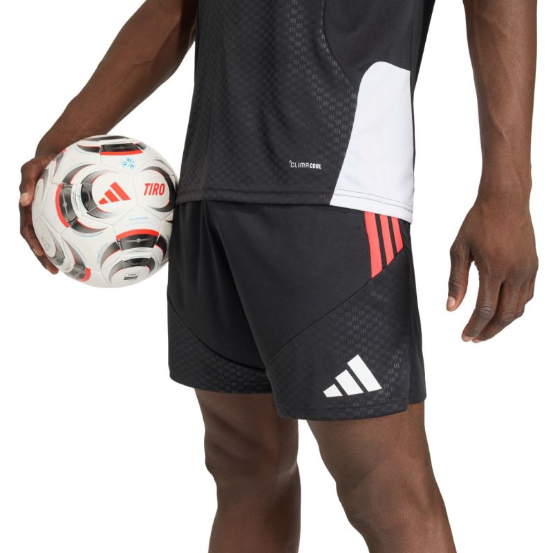 Adidas Men's Tiro 26 Competition Training Black fekete férfi rövidnadrág KA7635