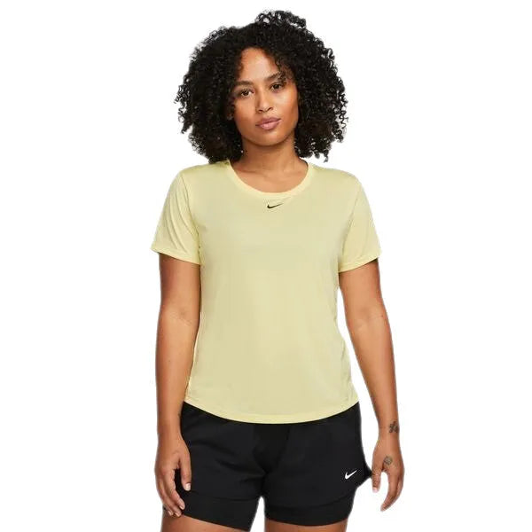 Nike Dri-FIT One-Women\'s Standard Fit Short-Sleeve Top Póló