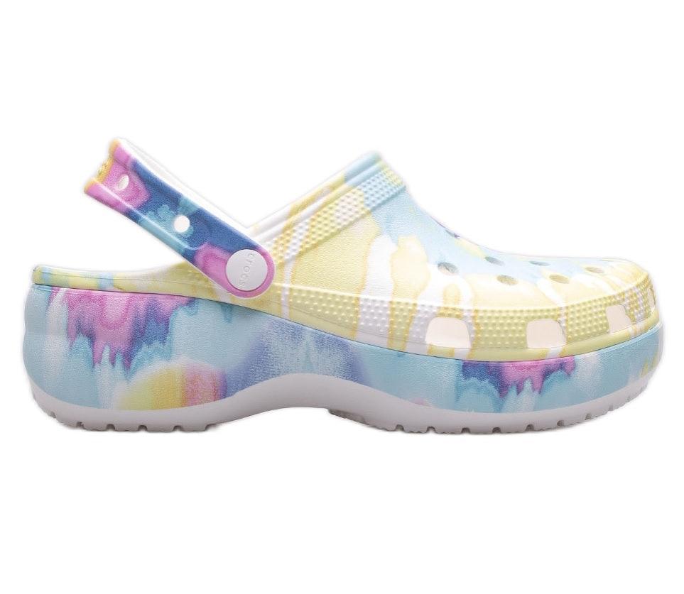 Crocs Classic Platform TieDye Graphic Clog W Papucs - Sportmania.hu