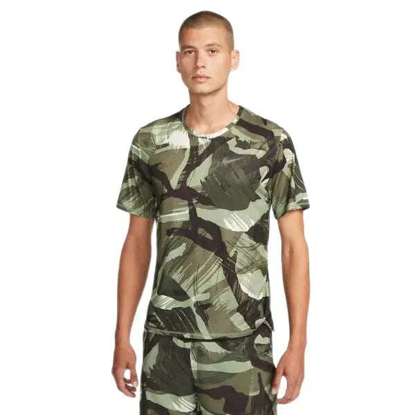 Nike Dri-FIT Miler-Men\'s Short-Sleeve Camo Running Top férfi póló