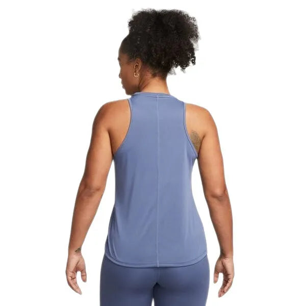 NIKE DRI-FIT ONE WOMEN\"S STAND Atléta
