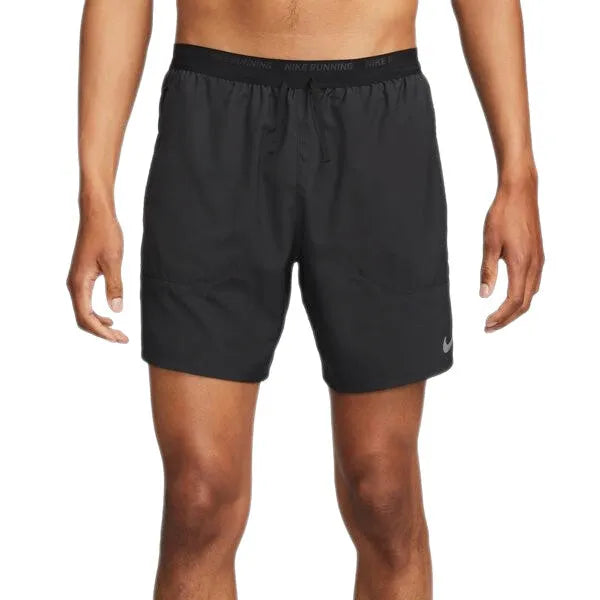 Nike_ Nike DRI-FIT STRIDE MEN\"S 7 2- Short Ruházat - Sportmania.hu