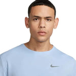 Nike_ Nike Dri-FIT UV Miler Mens Short-Sleeve Running Top Póló - Sportmania.hu