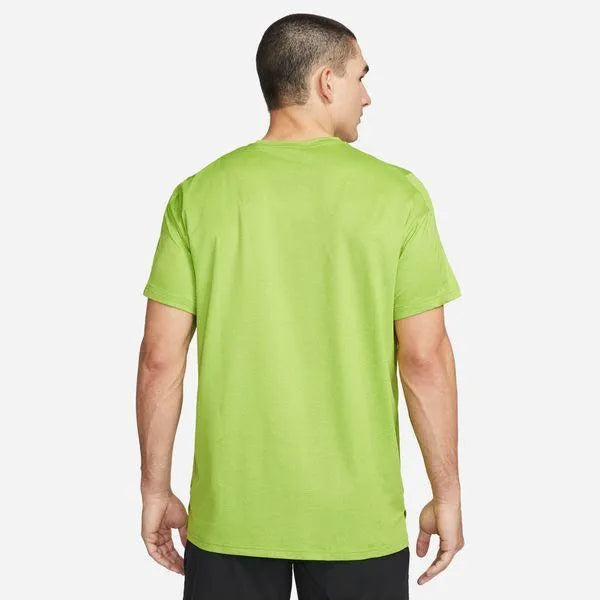 Nike_ Nike Pro Dri-FIT Mens Short-Sleeve Top Póló - Sportmania.hu