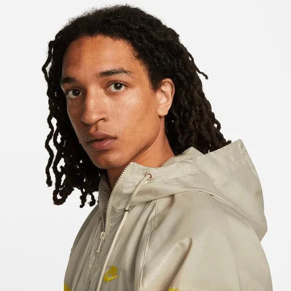 Nike_ Nike Sportswear Windrunner Men\'s Ho Pulóver - Sportmania.hu