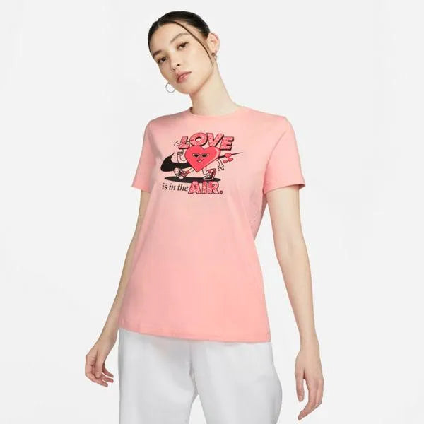 Nike_ Nike Sportswear-Womens Short-Sleeve T-Shirt Póló
