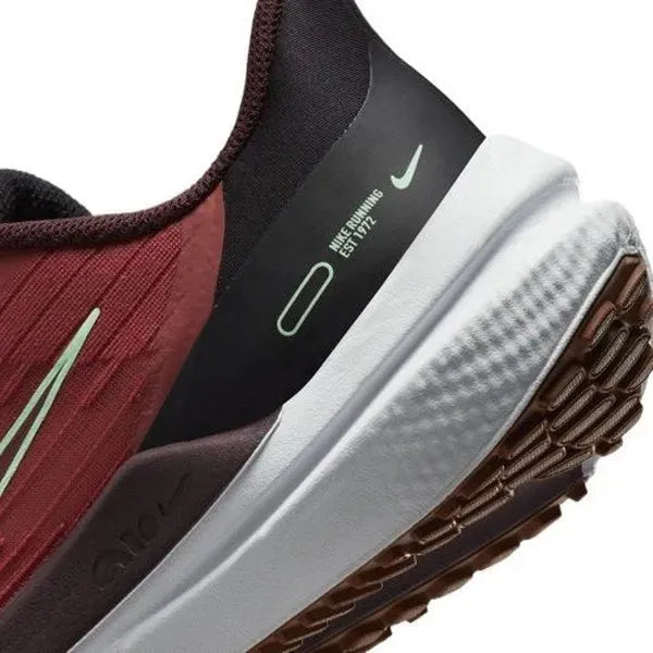 Nike_ Nike Winflo 9-Women\'s Road Running Shoes Futócipő - Sportmania.hu